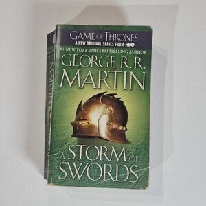 A‎ Storm Of Swords By George RR Martin Book 3 Game Of Thrones Paperback 2011